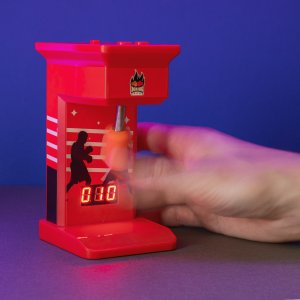 ORB - Retro Punch Machine - Finger-Boxautomat